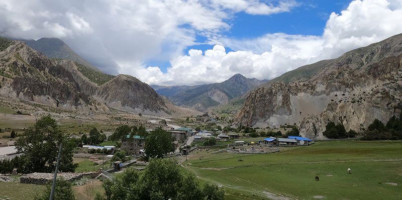 BRAKA MANANG - Annapurna Circuit Trek