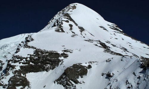 Pisang Peak Ascent