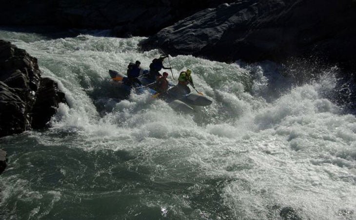 Tamur Rafting Expedition