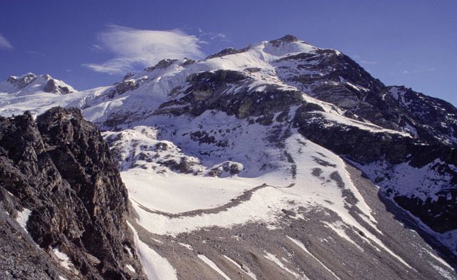 Yala Peak Ascent