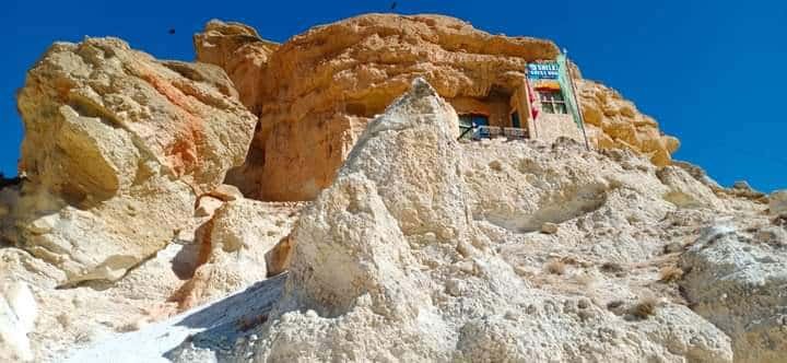 mustang-cave