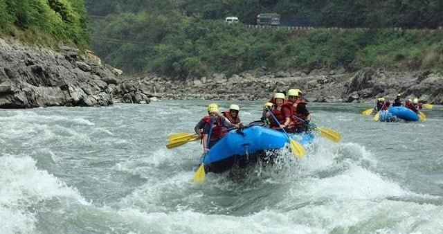 Rafting experience in the trishuli river 3 trishuli rafting 2