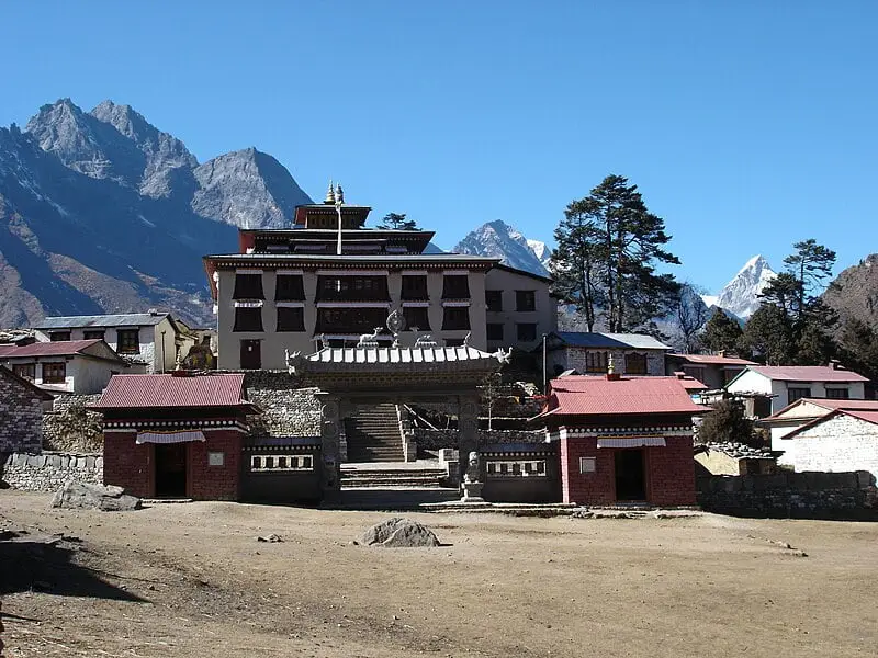 Everest base camp trek itinerary: complete day by day (12 days) 3 monastery of Tengboche